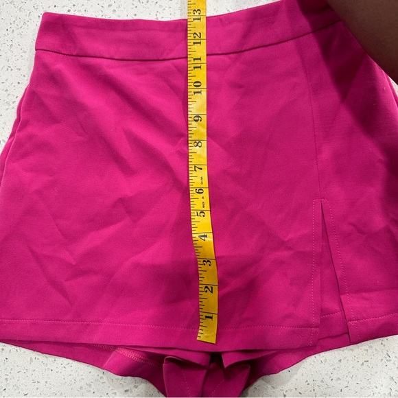 Lulus Adoring Style Fuchsia High-Waisted Skort sz XS - Picture 9 of 10